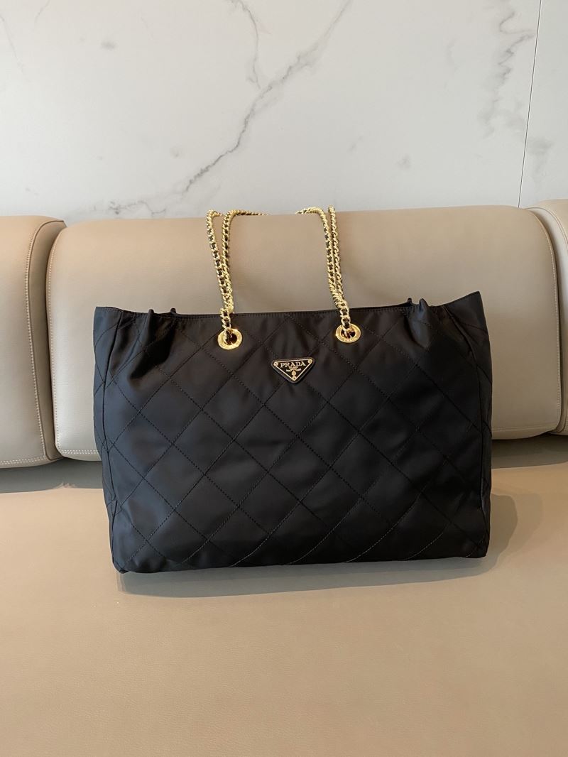 Pra*a tote bags